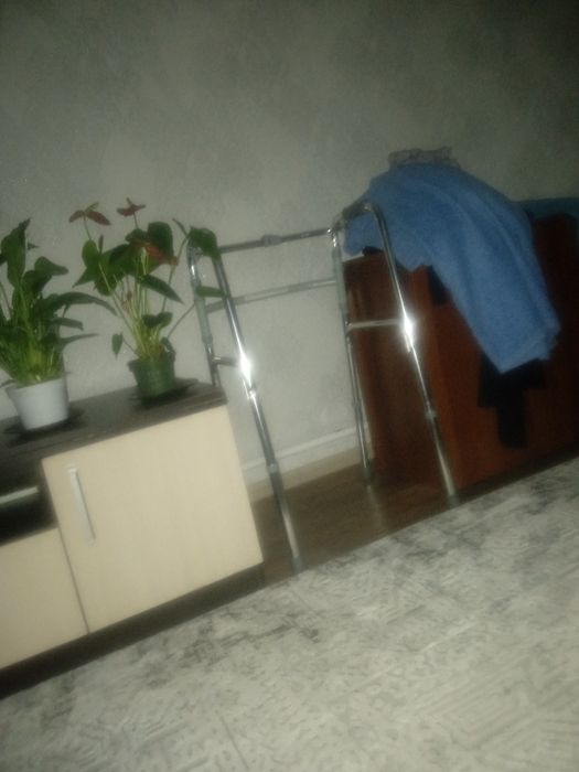 Продам ходунок для взрослых