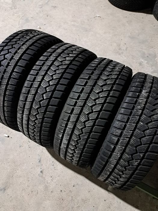 Set 4 anvelope iarnă 195 50 r16 Ovation