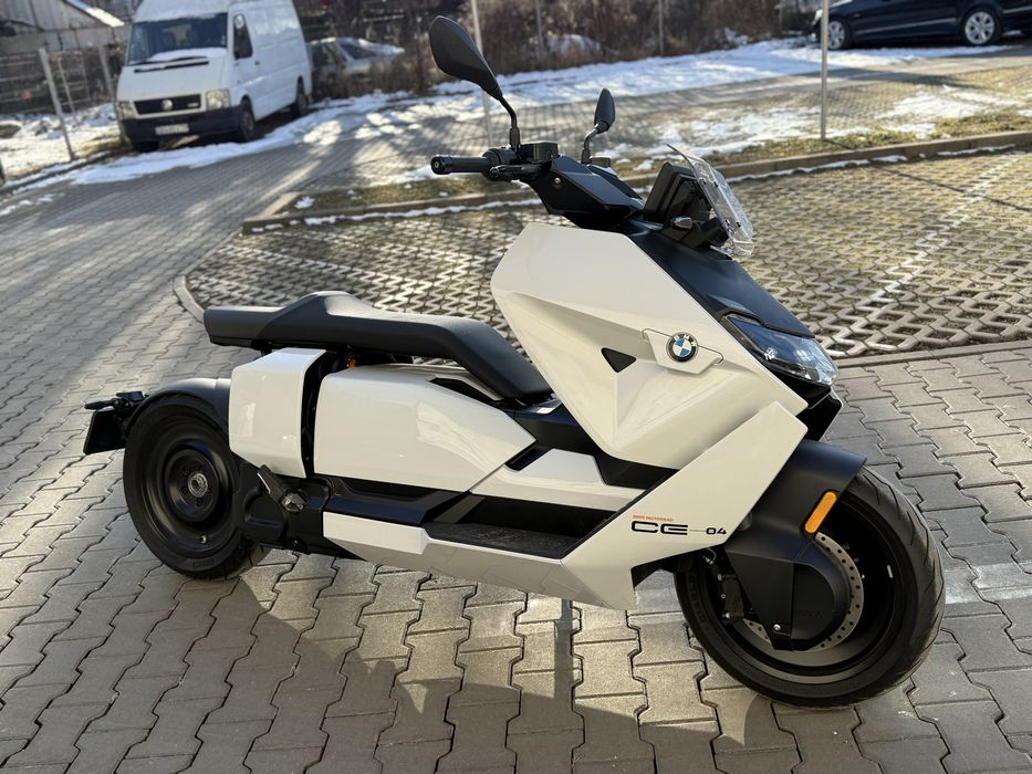 BMW CE04 2024 electric scuter