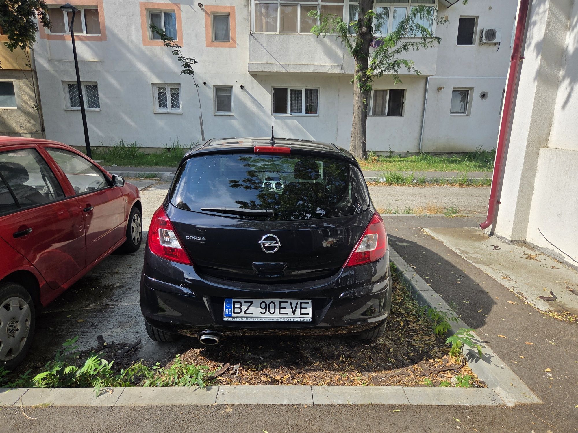 Vând opel corsa d , 1.4 benzina
