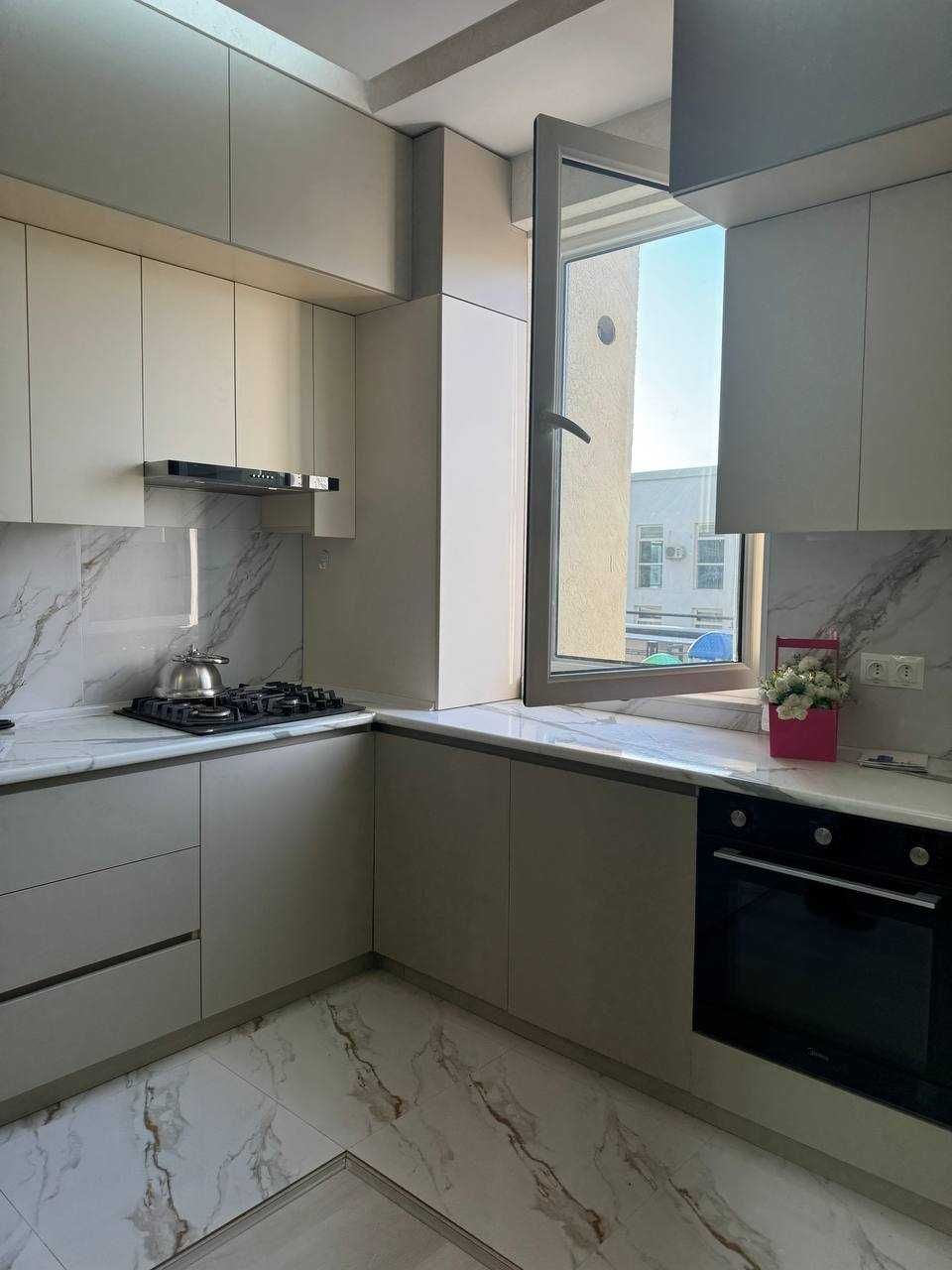Успей купить! Квартира в жк ZARAFSHAN, 3-ком, 84м2, ор-р улица Бабура
