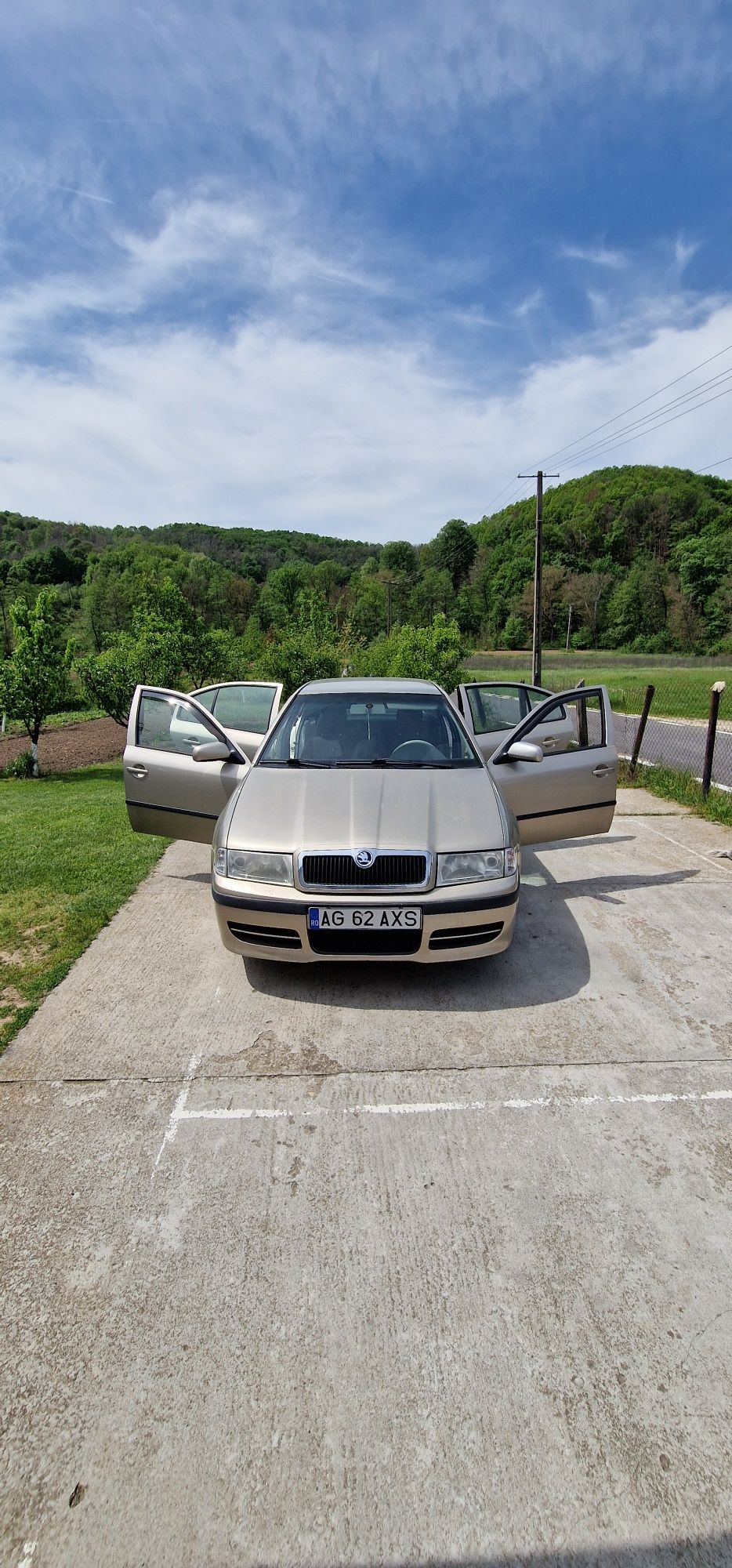 Vând Skoda Octavia 1