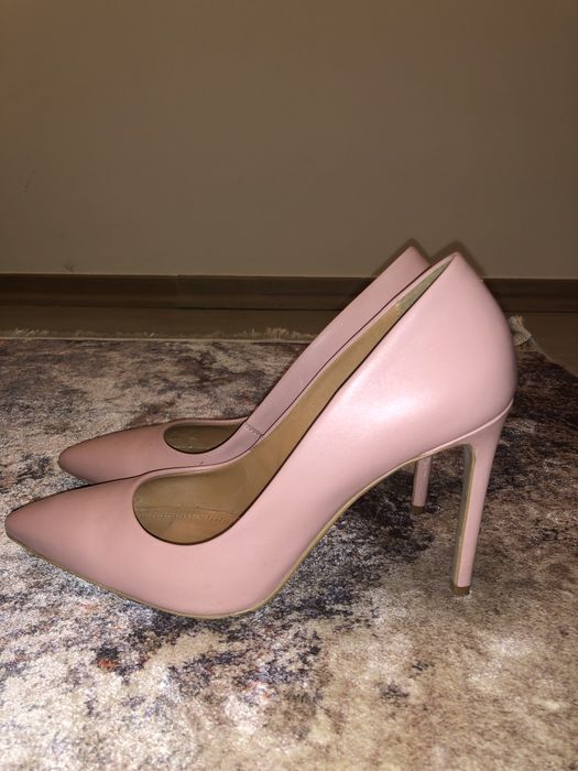 Pantofi cu toc, anna cori