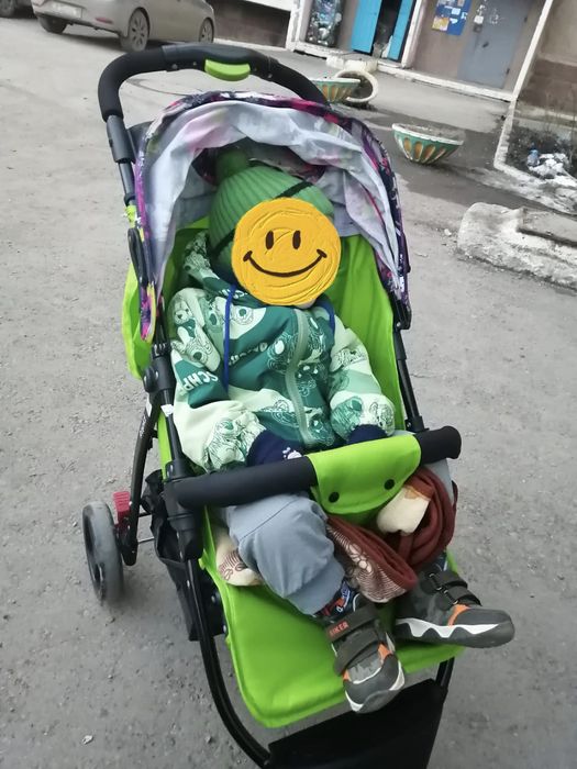 Продам коляску детскую новая