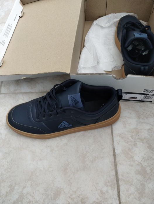 Маратонки Адидас