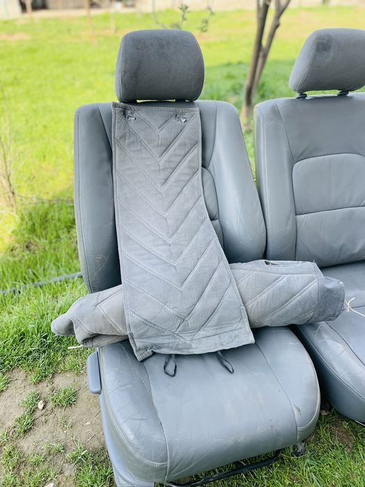 Camry 25 продам сиденья