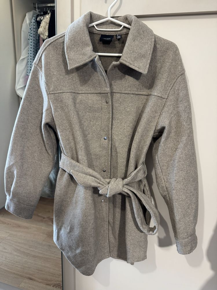 Палто с колан Vero Moda
