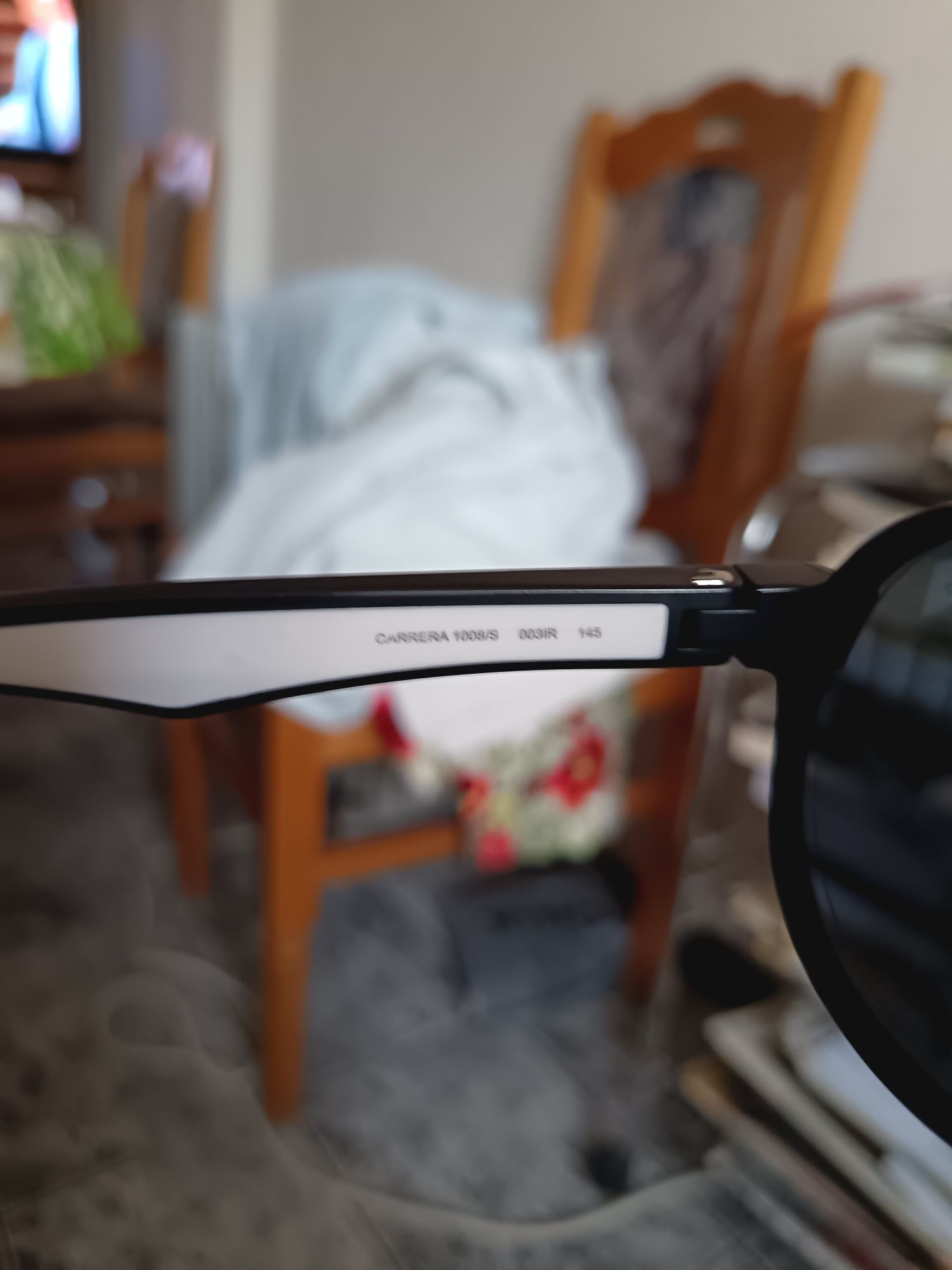 Carrera очила редки
