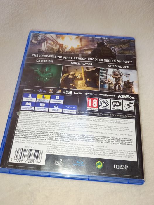 Call of duty Modern Warfare ps 4 ps5 playstation 4