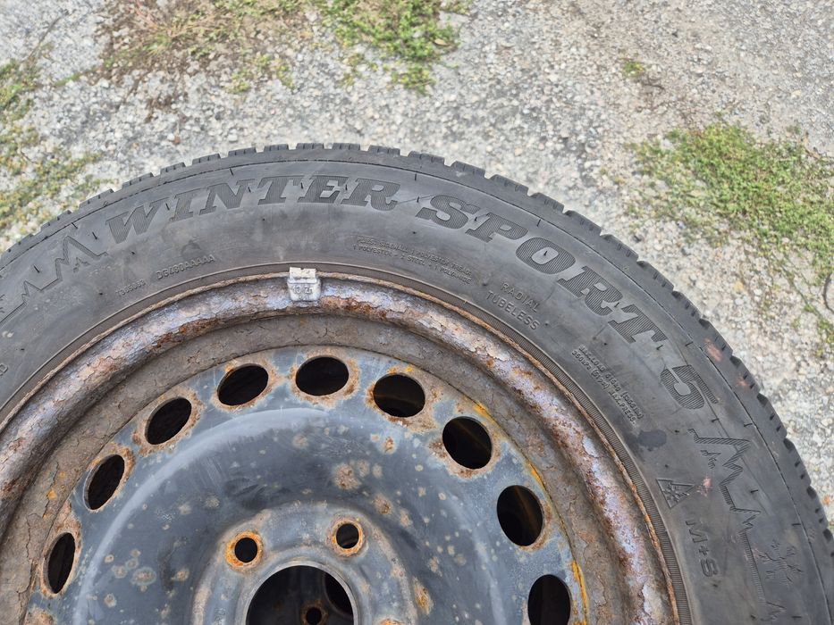 4бр. 195/65/15 зимни гуми Dunlop Winter sport 5