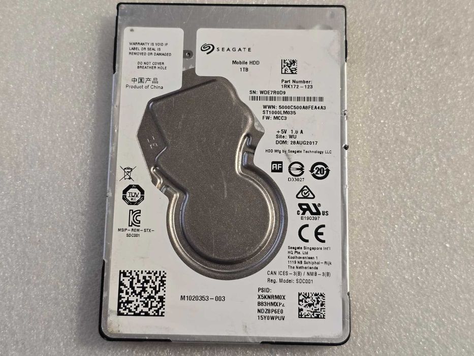 Hard disk laptop Seagate 1TB, SATA3, 5400RPM, 128MB ST1000LM035, 2.5"