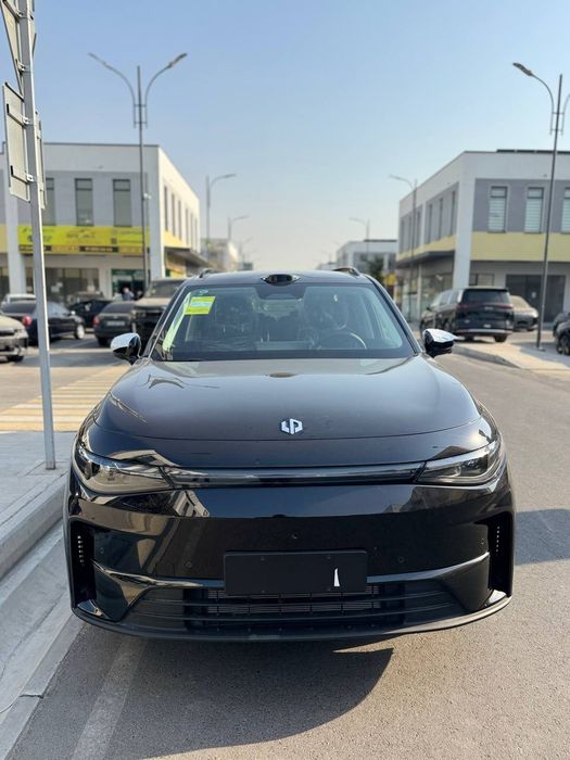 Leapmotor C 16 tayyor Restailing