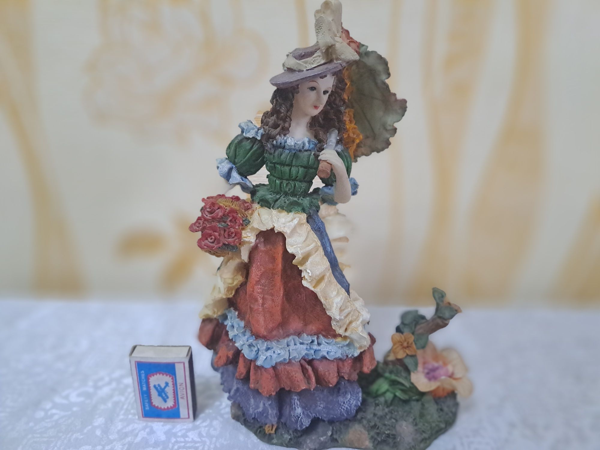 Хайкалчалар каллекциянерлар учун яни  фея ритцер ва бошка кахрамонлар