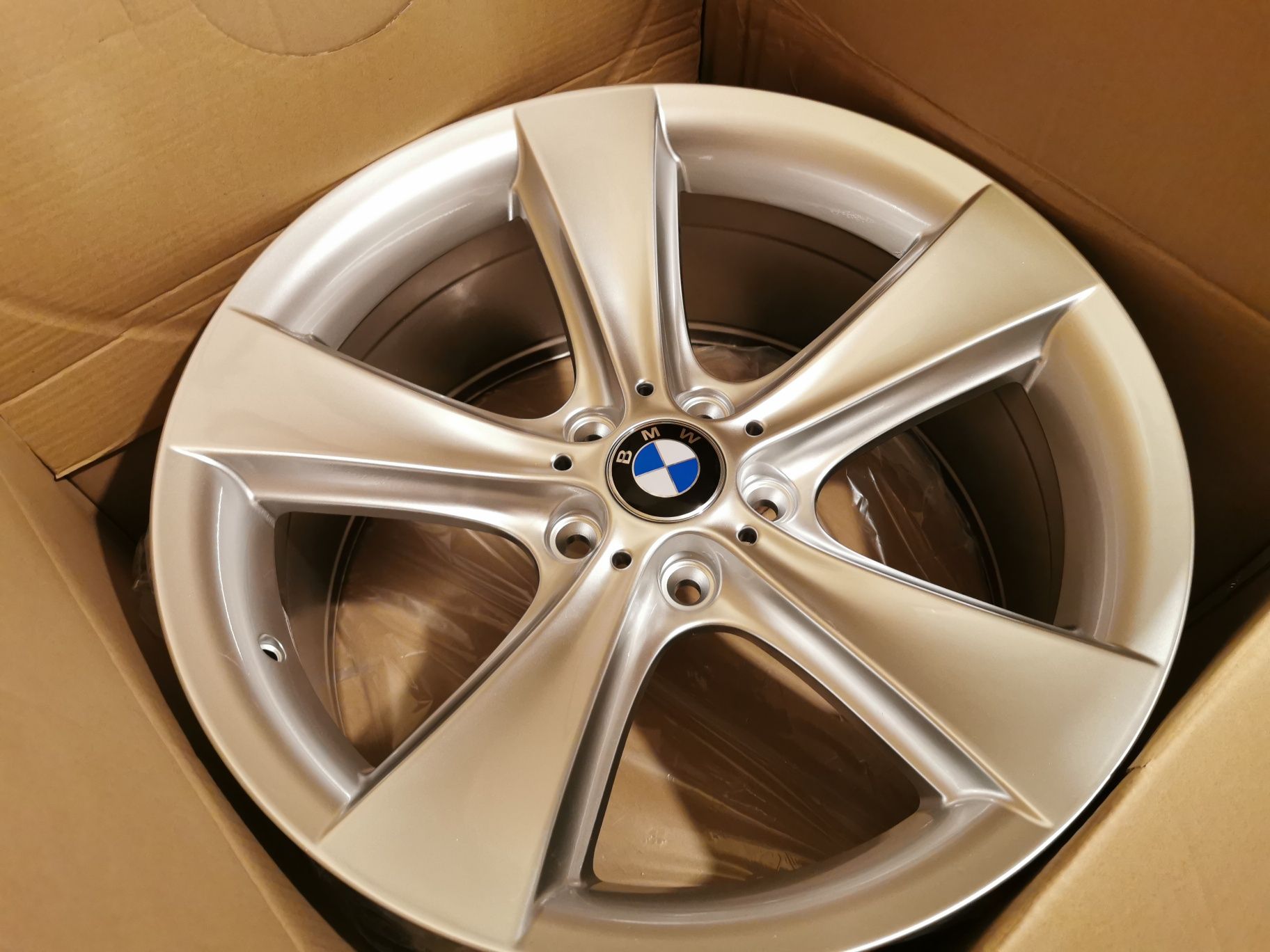 Vand jante de aliaj pentru bmw pe 18 model concave 2 latimi