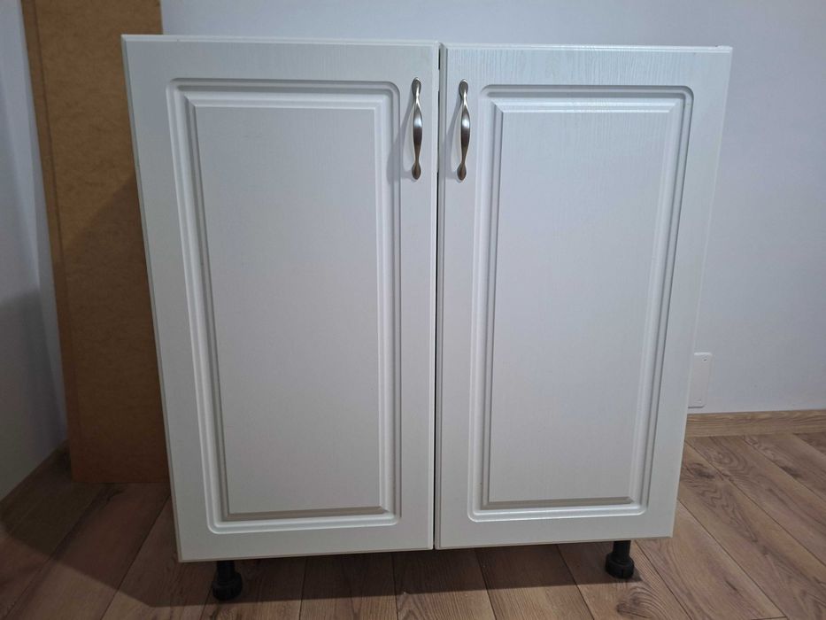 Corp mobila bucatarie