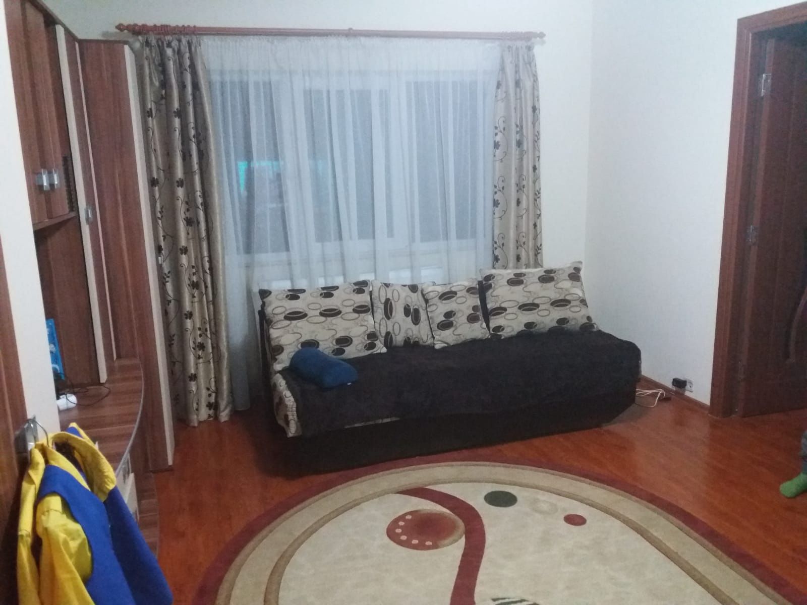 Vând apartament cu 2 camere