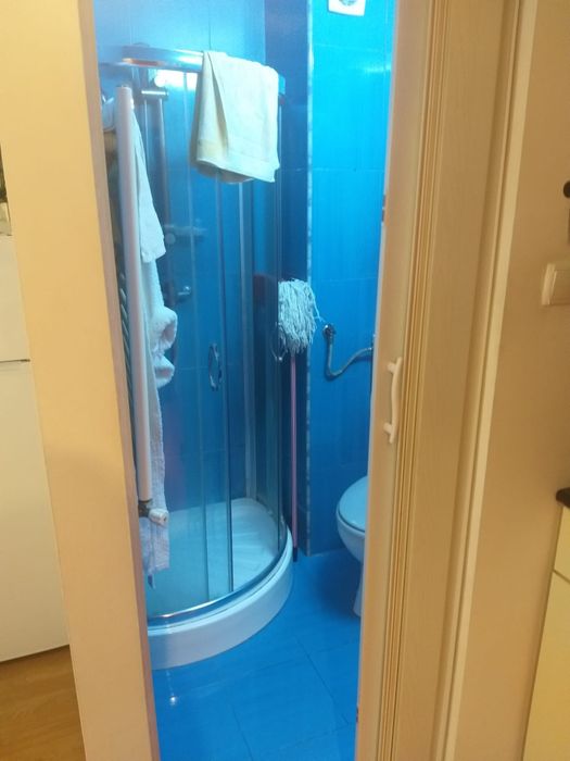 Închiriez garsoniera Carpati 2 parter