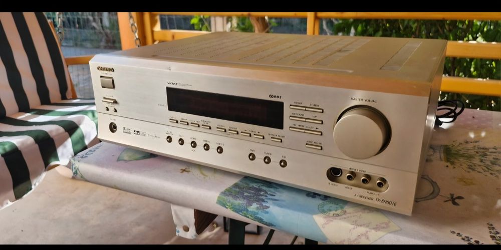 Amplificator ONKYO