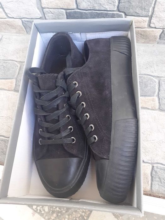Vând Teniș VAGABOND tip pantofi Originali Noi
