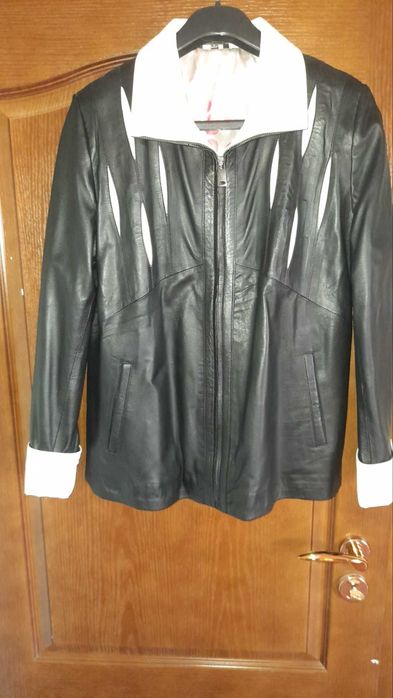 Дамско кожено яке