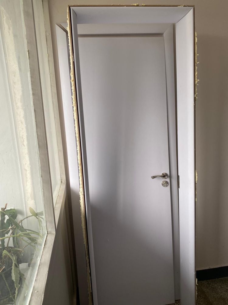 Интериорна врата