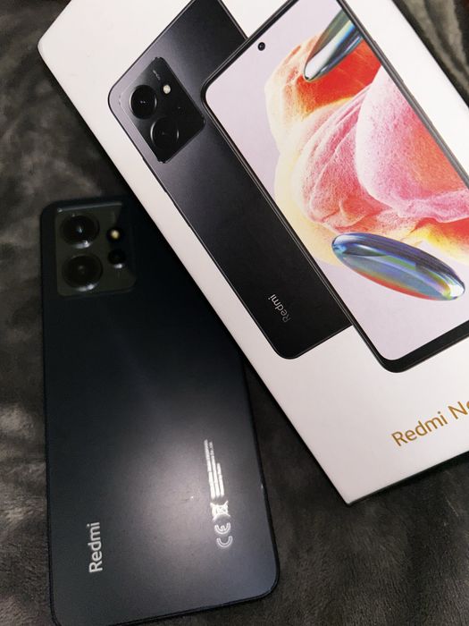 Продам смартфон Редми Нот12