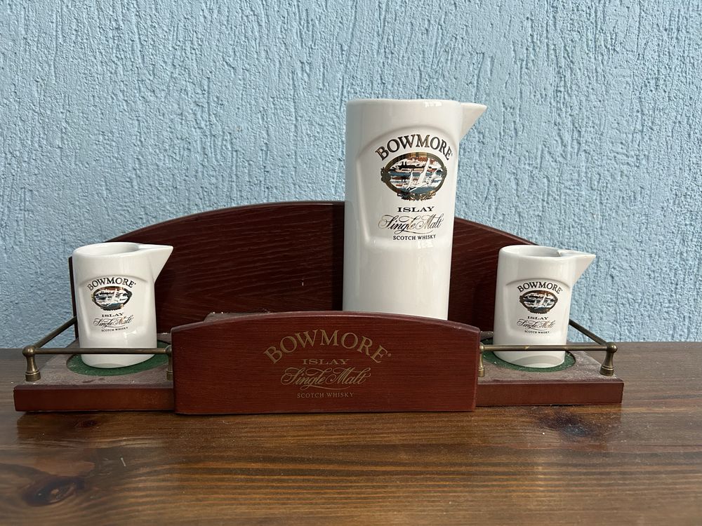 Кани и дървена поставка на Bowmore