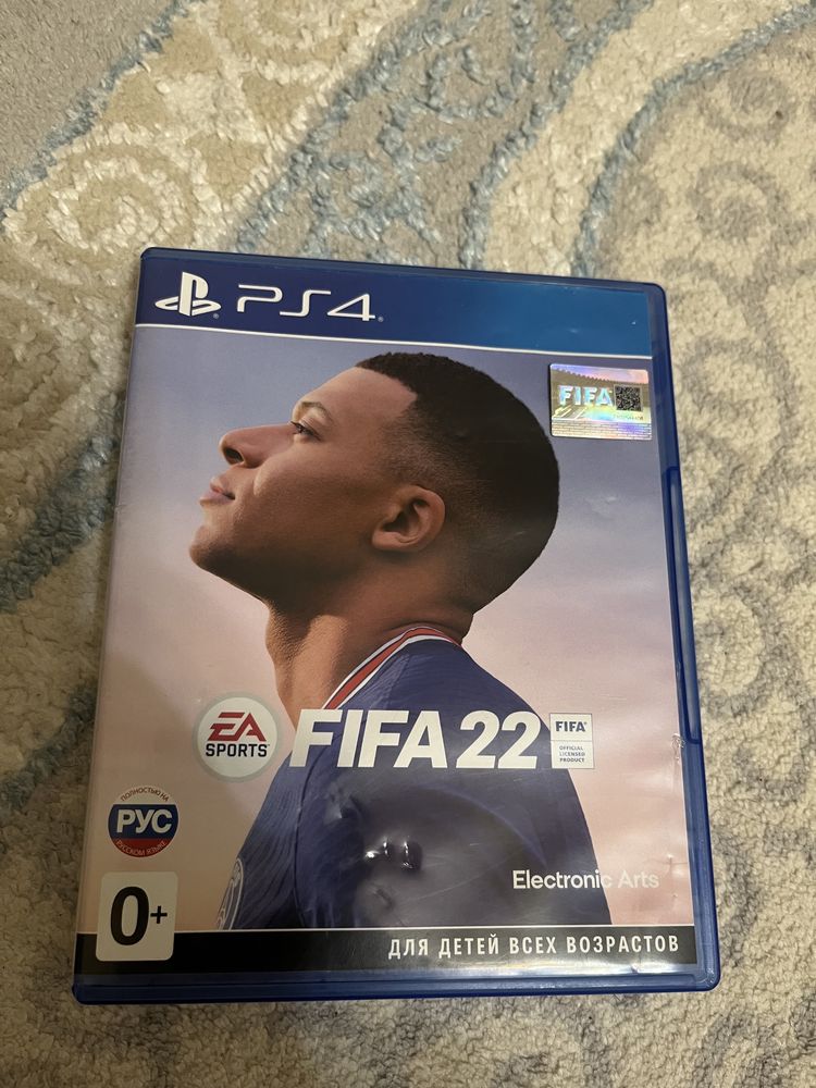 Продам Fifa 22 на PS 4