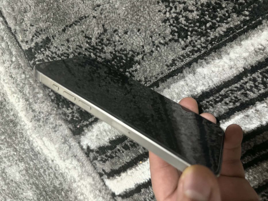 Vand iphone 15 pro max fullbox ca nou