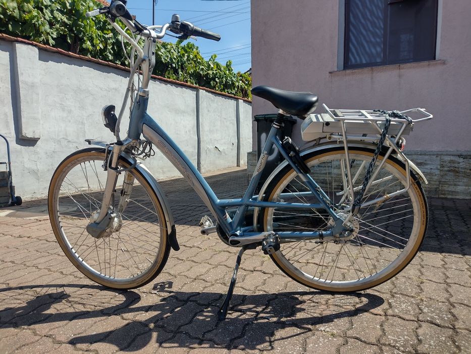 Bicicletă electrică