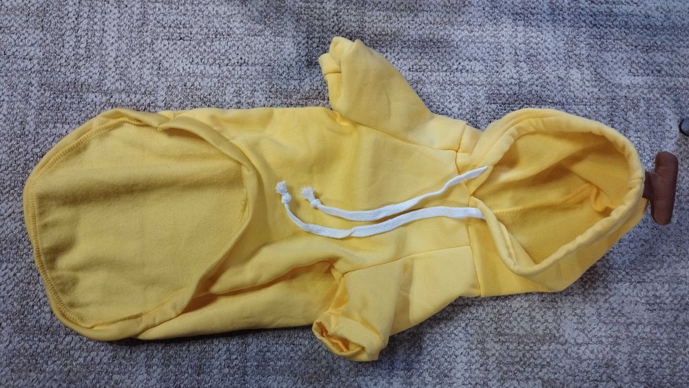 Продам одежду для кошек и собак