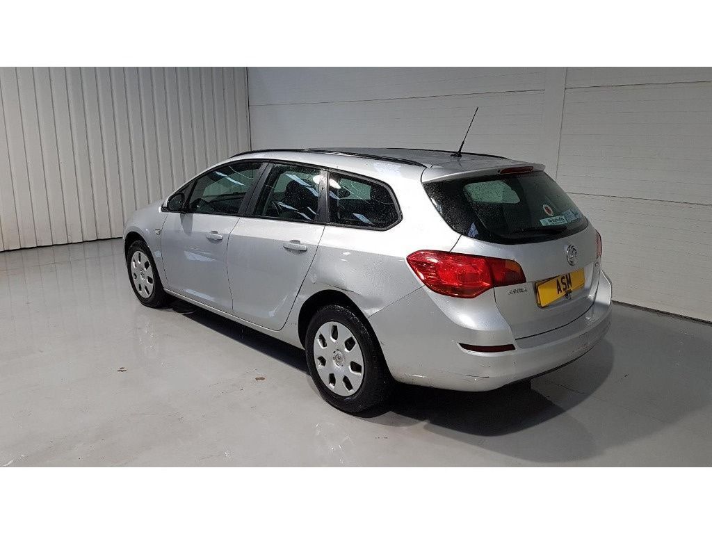 Toba esapament finala Opel Astra J 2011 Break 1.7D