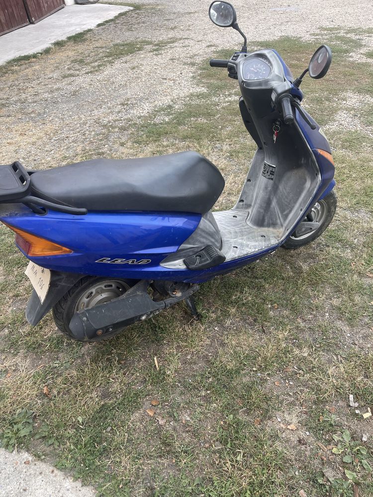 Honda SCV100 Lead cu acte (sau schimb)