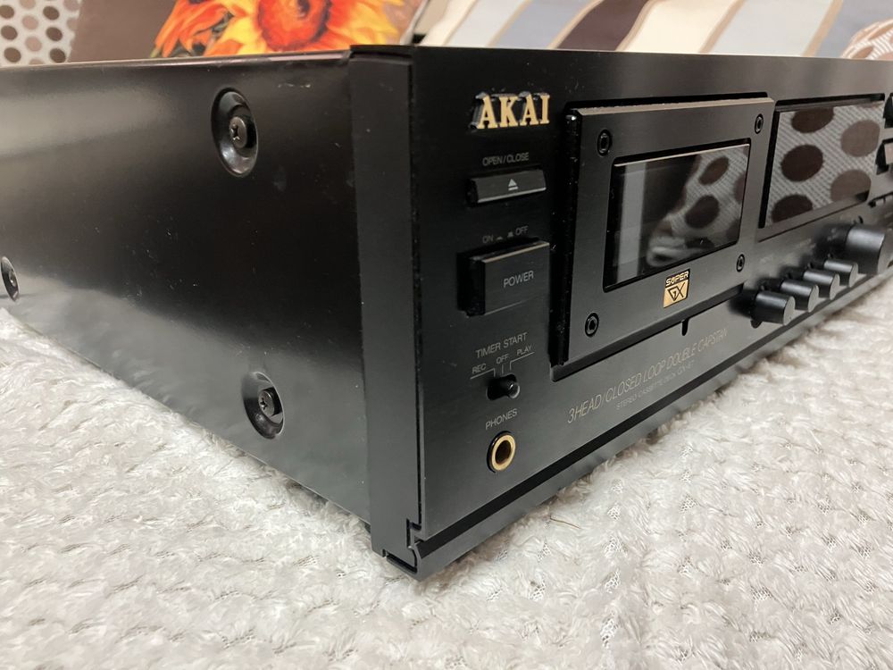 Продавам AKAI GX-67