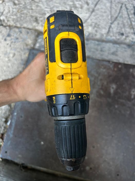 Винтоверт боди dewalt dc743