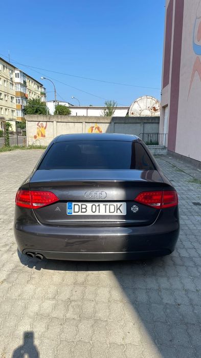 Audi A4 b8  1.8 tfsi