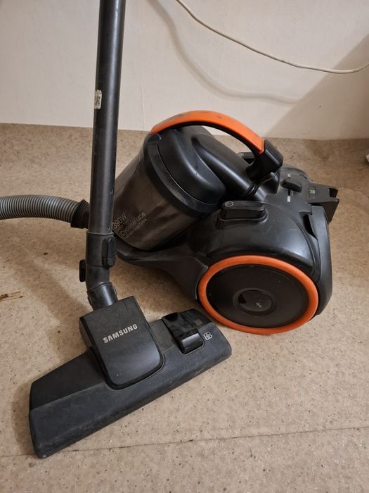 Пылесос Самсунг, мощный