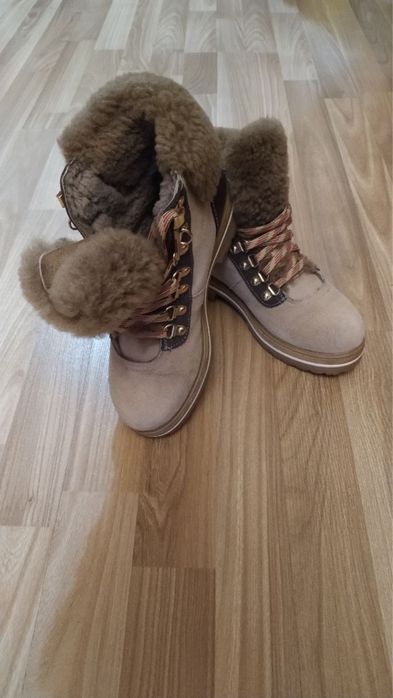 Теплые женские ботинки, Испания
