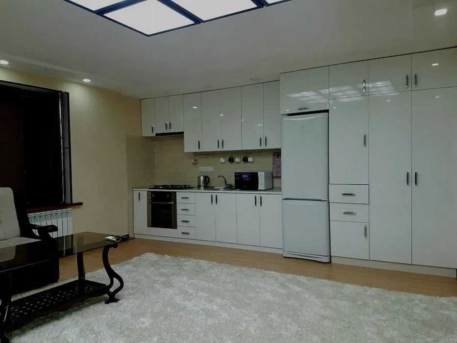 Novza metro 500 metro Chilonzor 2 xonali kvartira  ijaraga beriladi