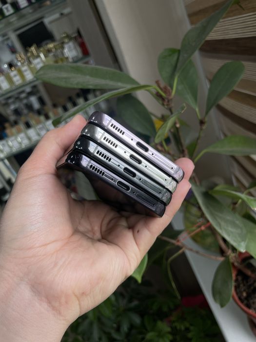 Samsung S23 8/256Gb snapdragon gen 2