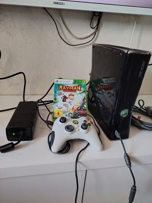 Consola Xbox360 250GB impecabil
