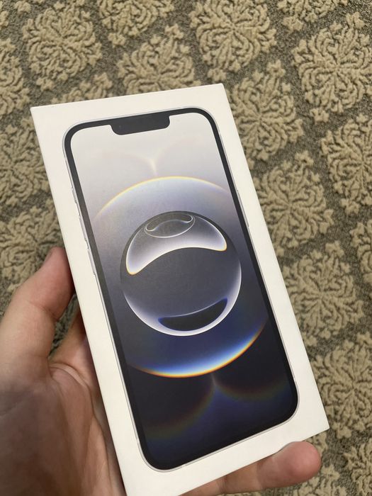 Продам новый запечатонный Iphone 16 e 128гб белый