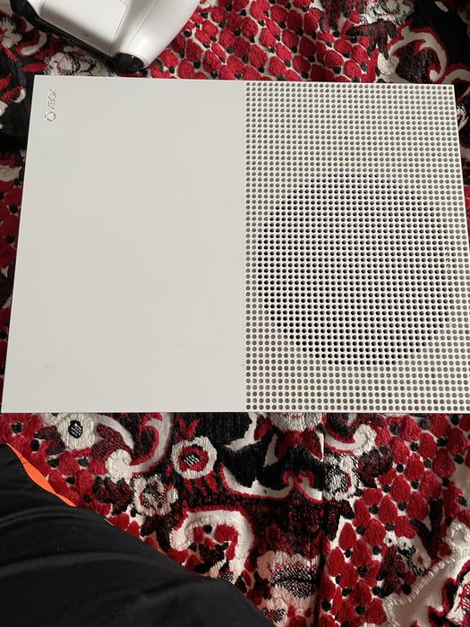Xbox one s aproape nlu