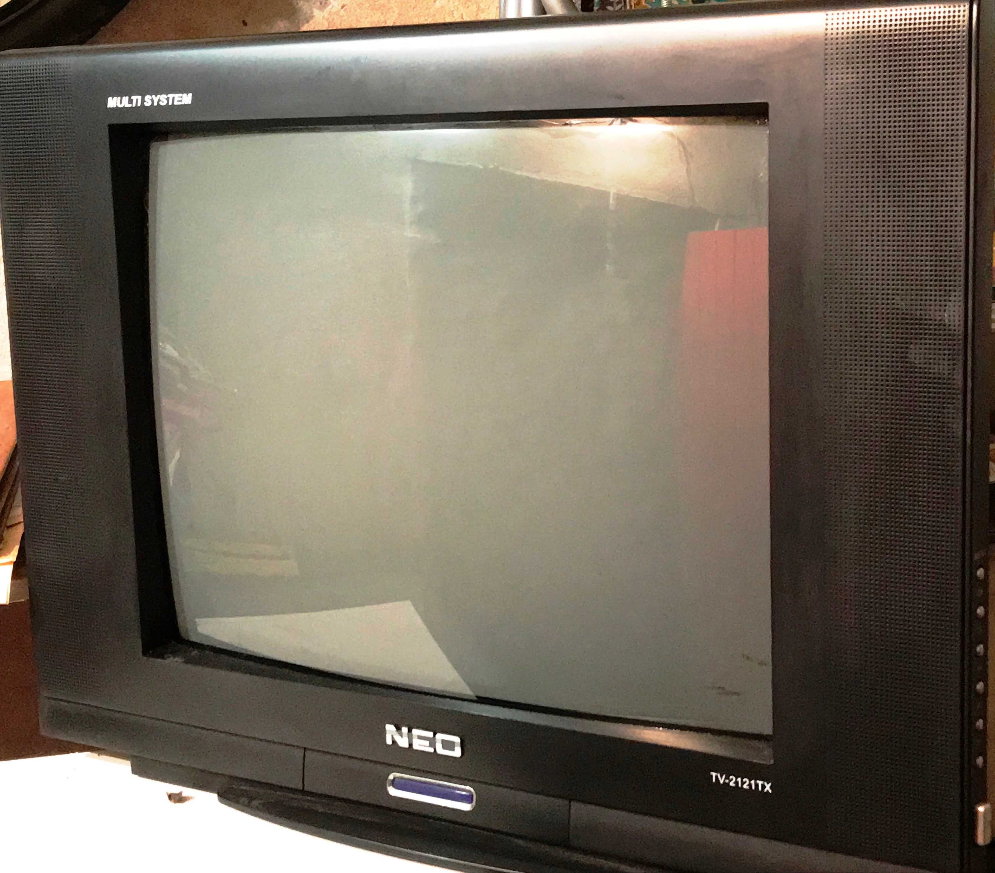 Продавам цветен телевизор НЕО-21 инча