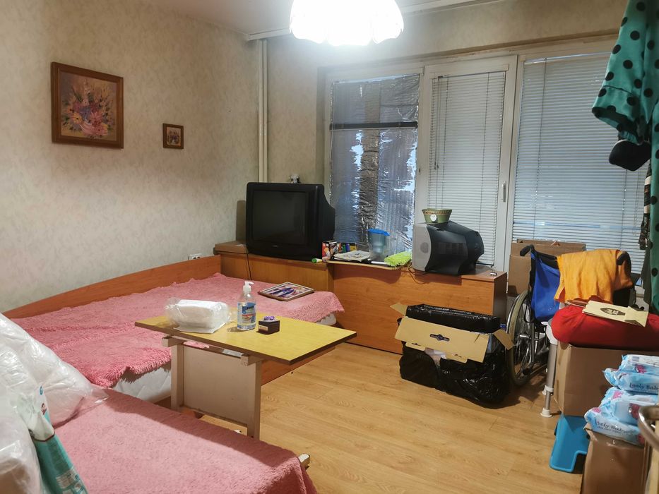 Бели брези: три стаи, просторна тераса, безпроблемно паркиране, ТЕЦ!