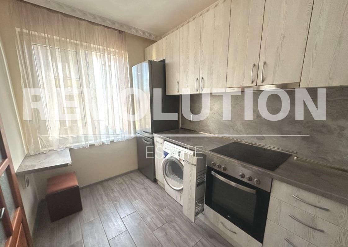 Дава се под наем Четиристаен апартамент в Варна, Виница - 110 кв.м за 625 € - Снимка #3