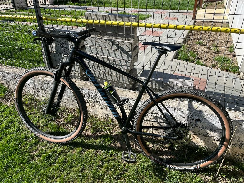Specialized Chisel nu Cube Giant Canyon Trek