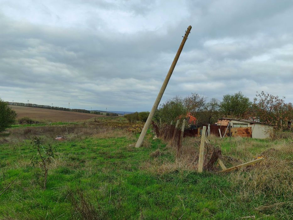 Голям парцел във Ведрина