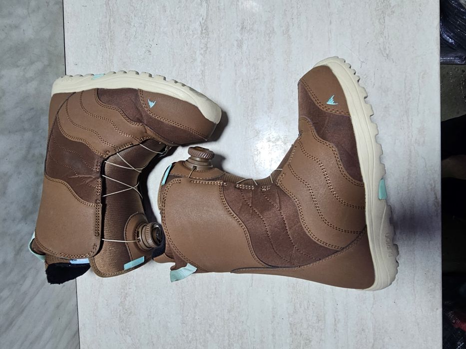 Boots 109 buti placa snowboard Burton Boa  mărimea  38 (24   cm) .