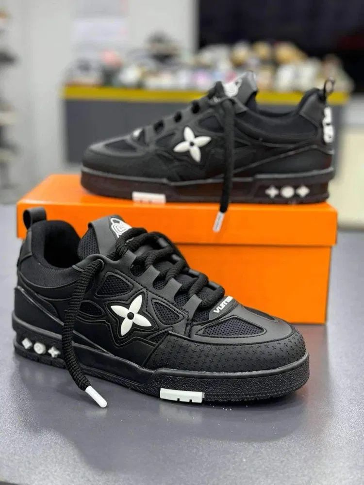 Adidasi Louis Vuitton (LV) - Calitate PREMIUM - marimi de la 36 la 44